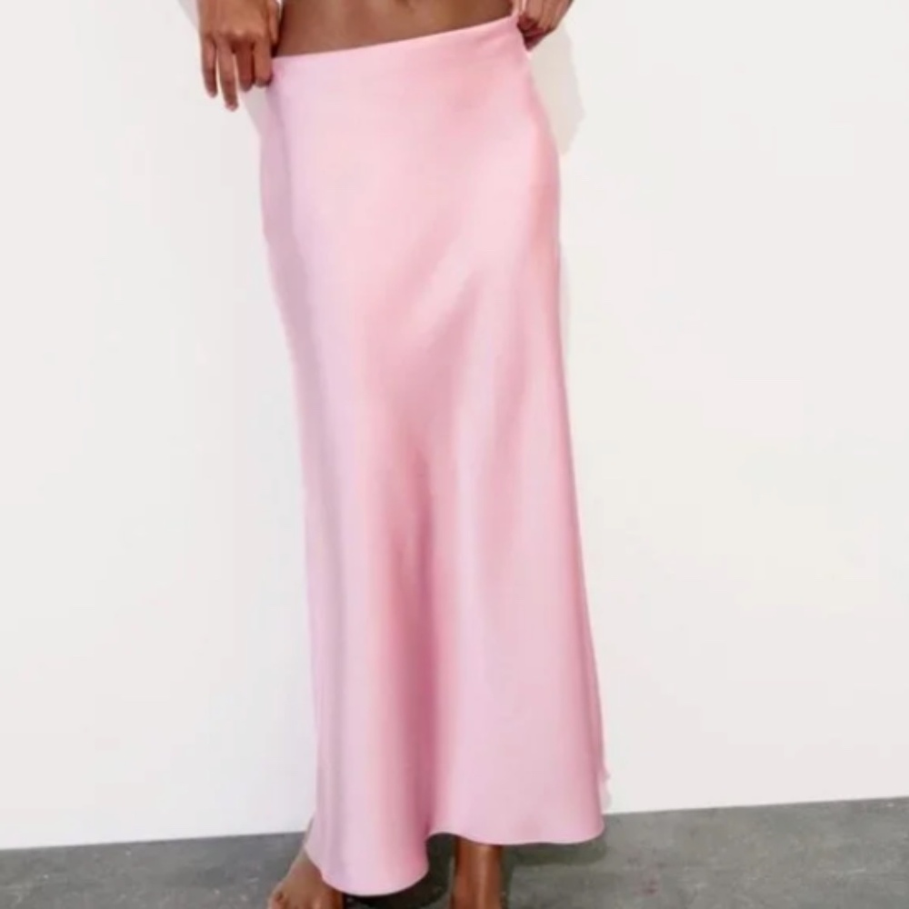 ZARA SATIN EFFECT MIDI SKIRT IN PINK